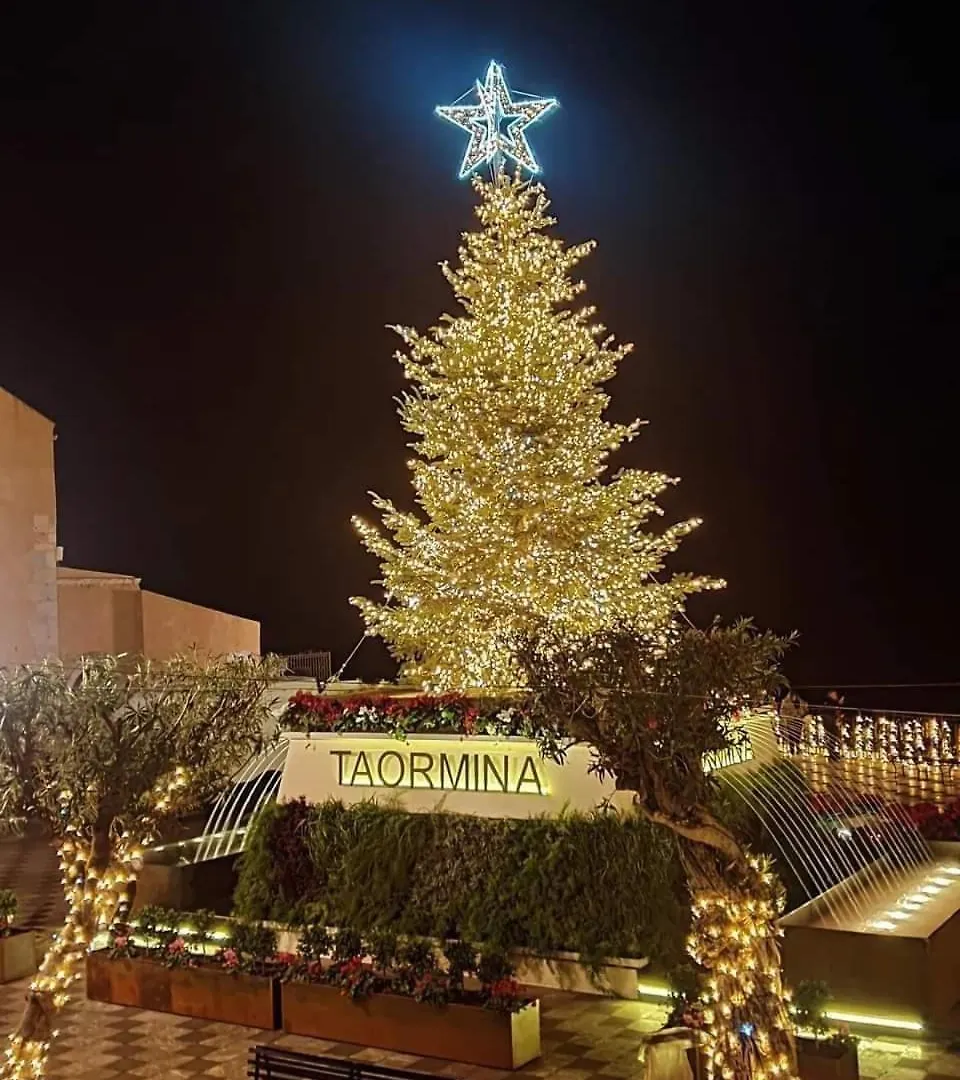Biancaneve Little House Taormina